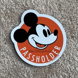 Walt Disney World PassHolder Magnet